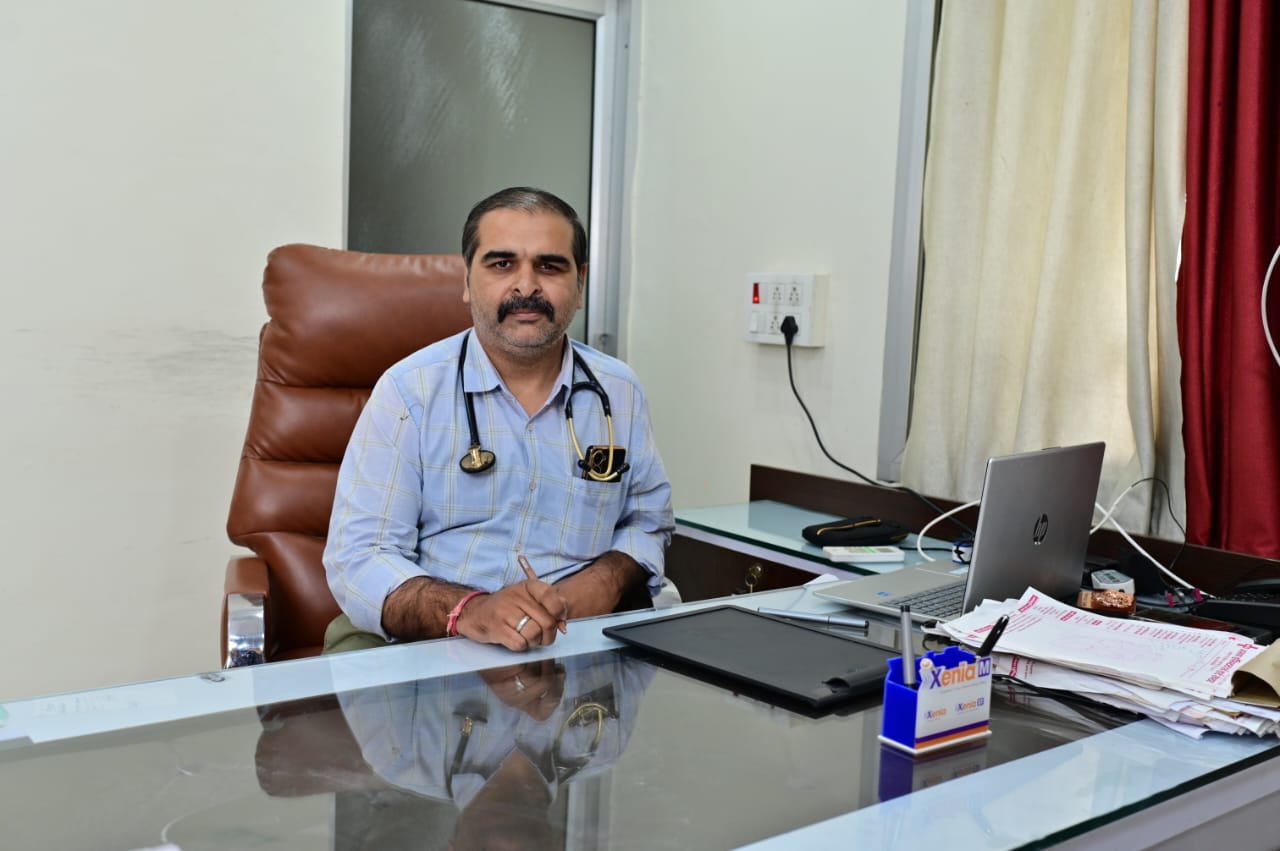 Dr. Amarnath Dixit